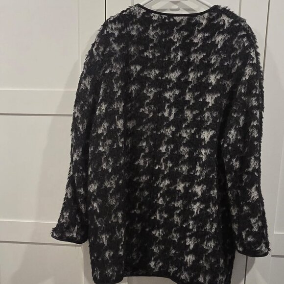 Jacket - Picture 7 of 7